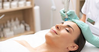 Hydrascalp â€“ Deep Scalp Cleansing & Rejuvenation